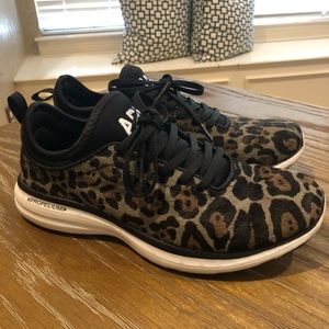 APL LIMITED EDITION calf hair❤️